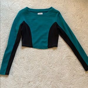 UO crop top